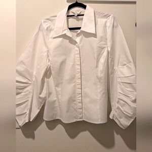 Banana Republic Elegant White Blouse with Puffed, Ruched Sleeves, Size M
